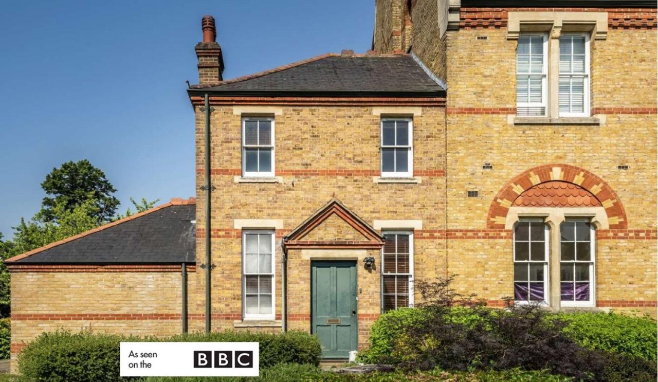 Pinewood Cottage Watford  Exterior photo